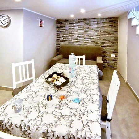 Apartamento La Casa Di Helena Nápoles Exterior foto